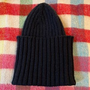 NWOT Maeve Anthropologie black beanie
